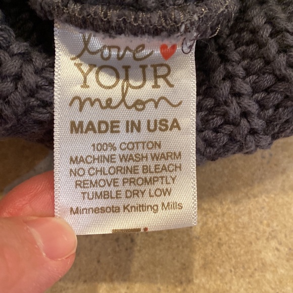 Women’s love your melon hat - Picture 3 of 4